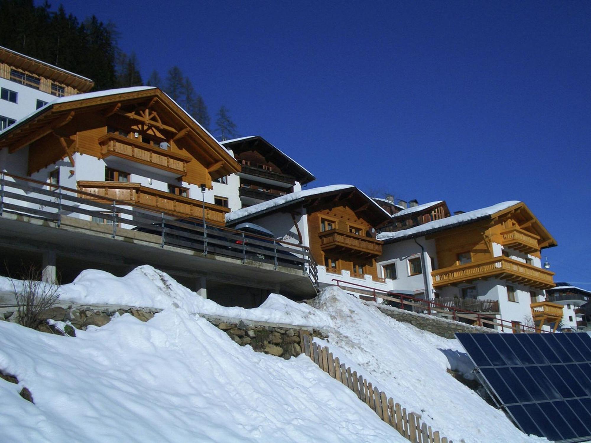 Apartment With Mountain Views From The Balcony Kappl  Extérieur photo